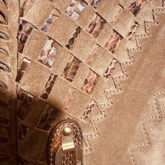 GORGEOUS RARE BRAND NEW Jimmy Choo Suede Clutch w/ Leather and Studded Accents! - Picture 5 of 15